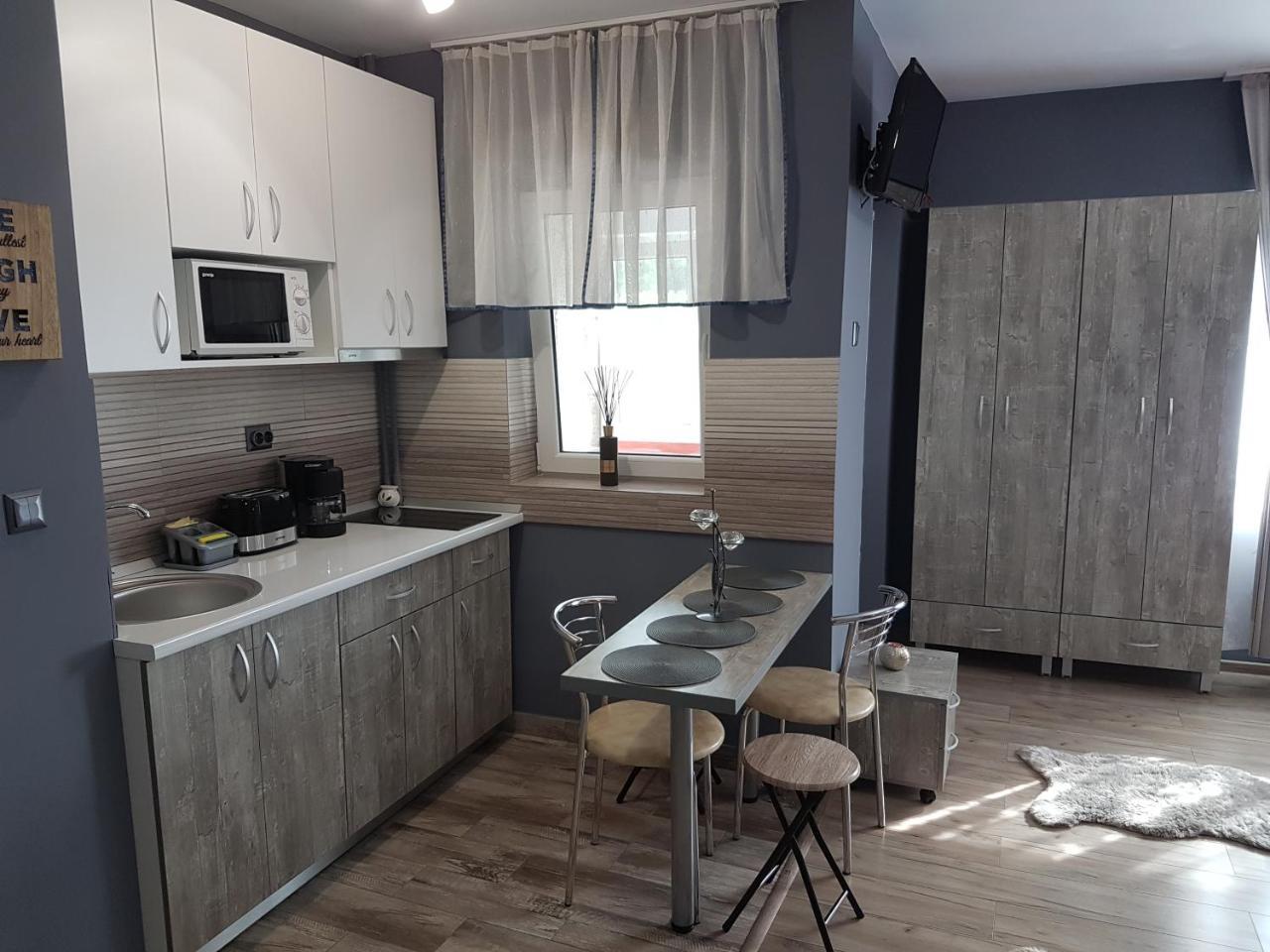 Garsoniera Paco Baile Felix Apartment Екстериор снимка